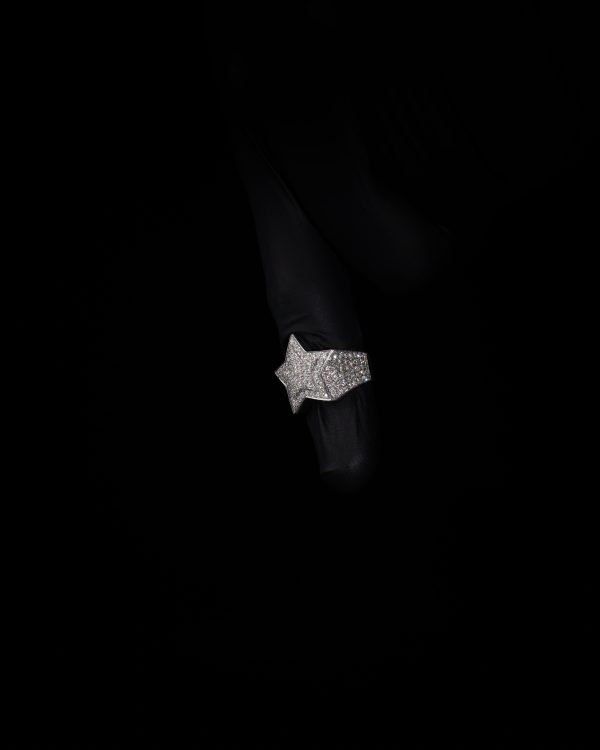 Large Star Ring 9kt White Gold 1.54ct VS Diamonds G-H Colour - Image 6